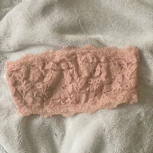 Urban Outfitters Lace Bandeau